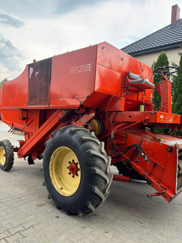LAVERDA M120 - Sklízecí mlátička: obrázek 3 LAVERDA M120 - Sklízecí mlátička: obrázek 3