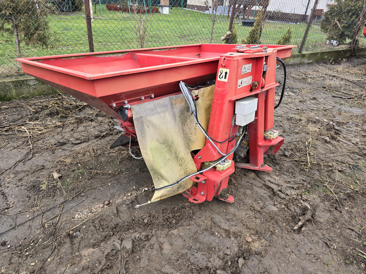 Lely - Rozmetadlo hnoje: obrázek 1 Lely - Rozmetadlo hnoje: obrázek 1