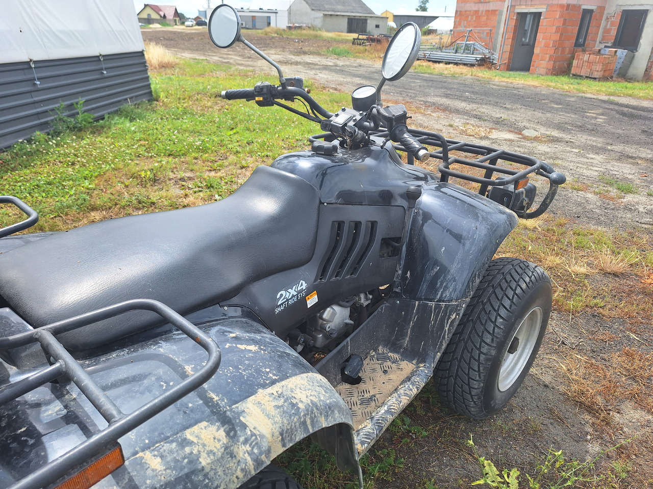 Linhai  - Osobní auto: obrázek 5 Linhai  - Osobní auto: obrázek 5