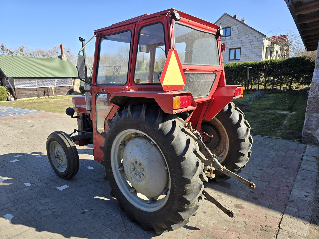 MASSEY FERGUSON 135 - Traktor: obrázek 5 MASSEY FERGUSON 135 - Traktor: obrázek 5