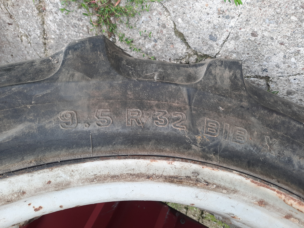MICHELIN BIB X 9.5 R32 - Pneumatiky a ráfky pro Zemědělská technika: obrázek 5 MICHELIN BIB X 9.5 R32 - Pneumatiky a ráfky pro Zemědělská technika: obrázek 5