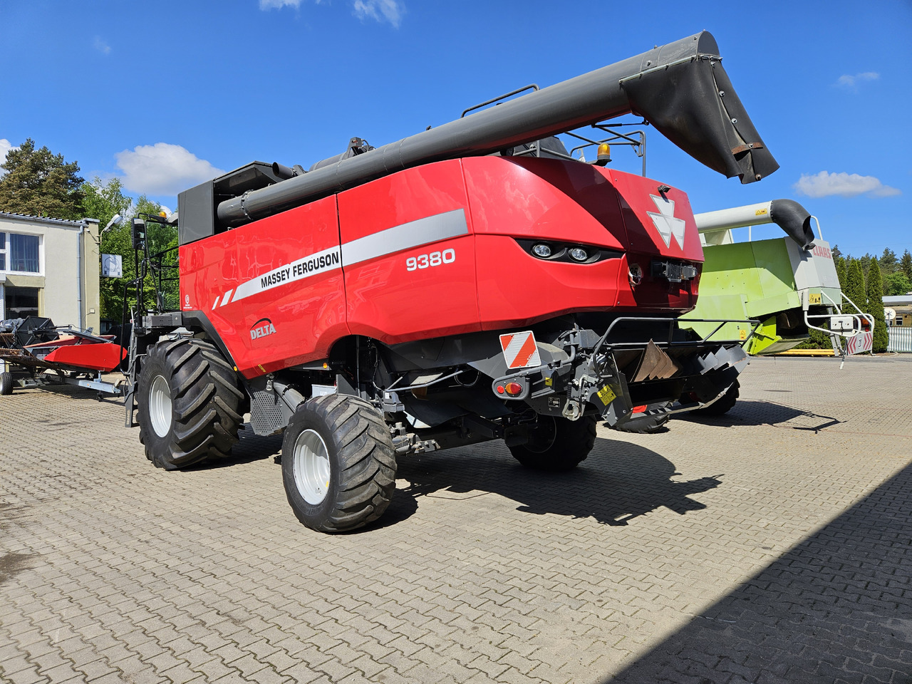Massey Ferguson Delta 9380 - Sklízecí mlátička: obrázek 3 Massey Ferguson Delta 9380 - Sklízecí mlátička: obrázek 3