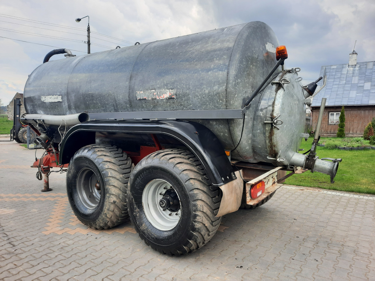 SODIMAC TL 125, 11 700 L - Fekální cisterna: obrázek 3 SODIMAC TL 125, 11 700 L - Fekální cisterna: obrázek 3