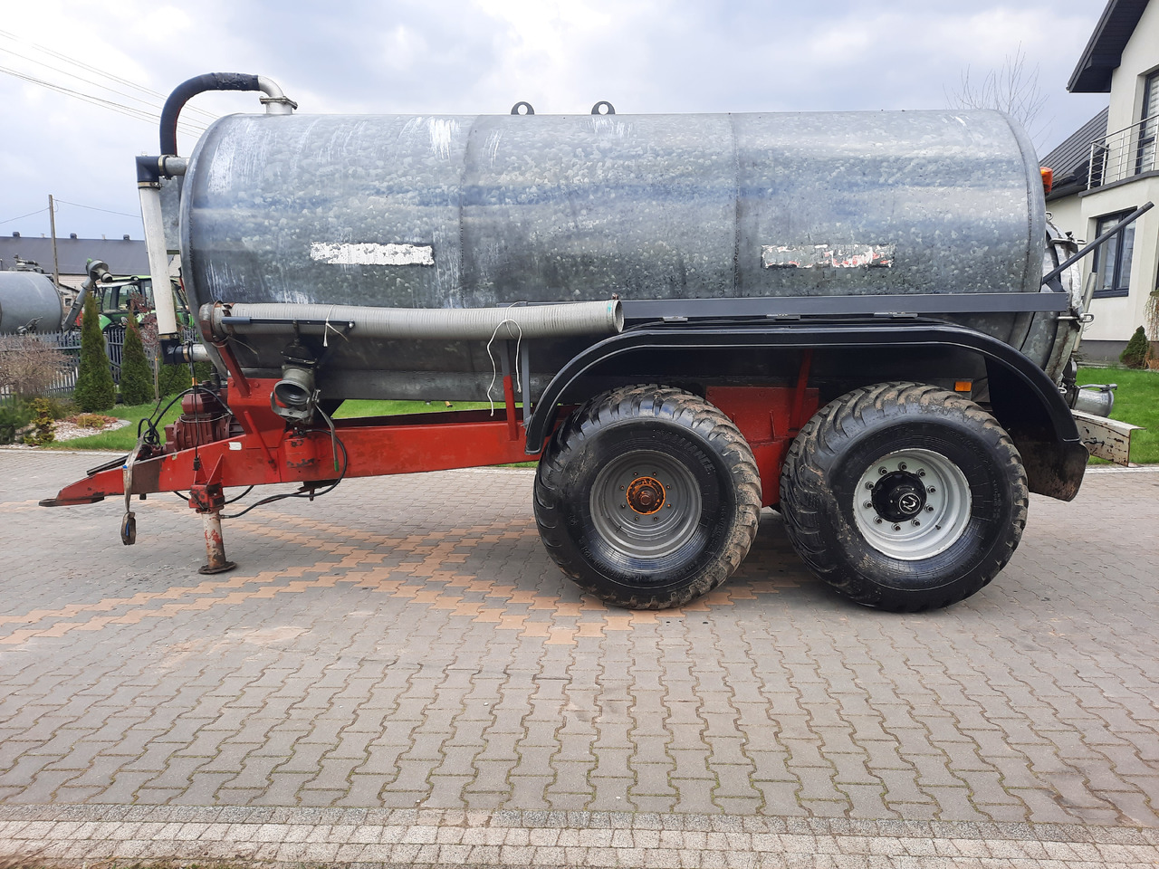 SODIMAC TL 125, 11 700 L - Fekální cisterna: obrázek 2 SODIMAC TL 125, 11 700 L - Fekální cisterna: obrázek 2
