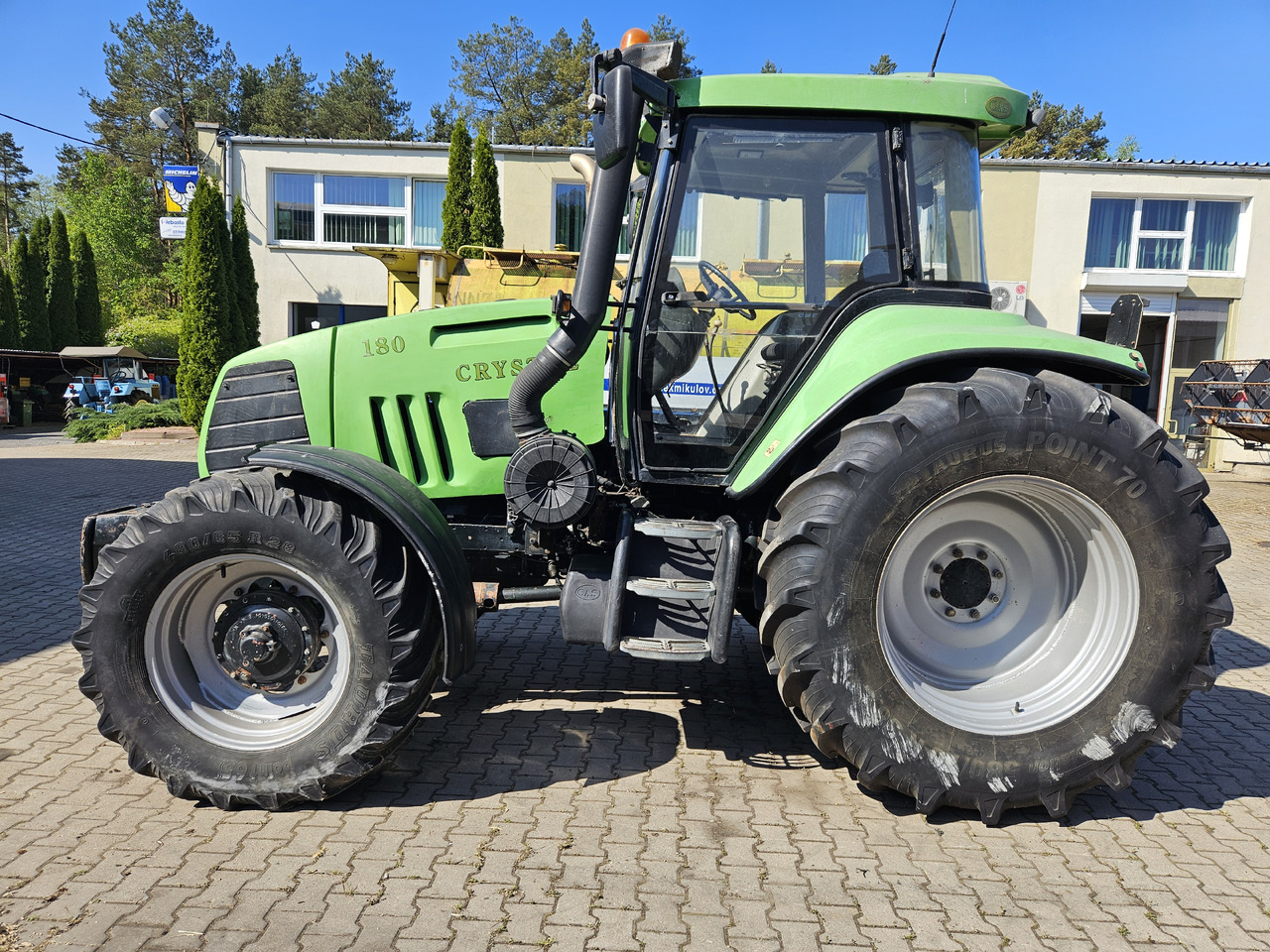 Ursus Crystal 180 - Traktor: obrázek 2 Ursus Crystal 180 - Traktor: obrázek 2
