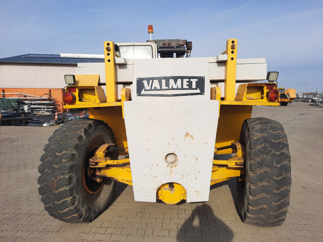 Valmet TD2712 - A25036 - Kontejnerový manipulátor: obrázek 5 Valmet TD2712 - A25036 - Kontejnerový manipulátor: obrázek 5