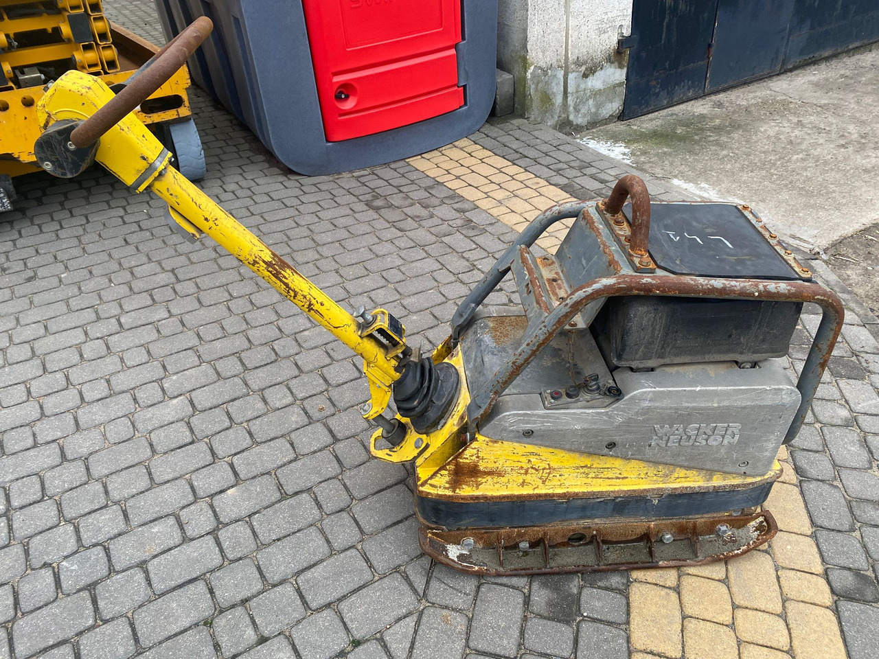 WACKER NEUSON DPU 4545He - Vibrační deska: obrázek 1 WACKER NEUSON DPU 4545He - Vibrační deska: obrázek 1