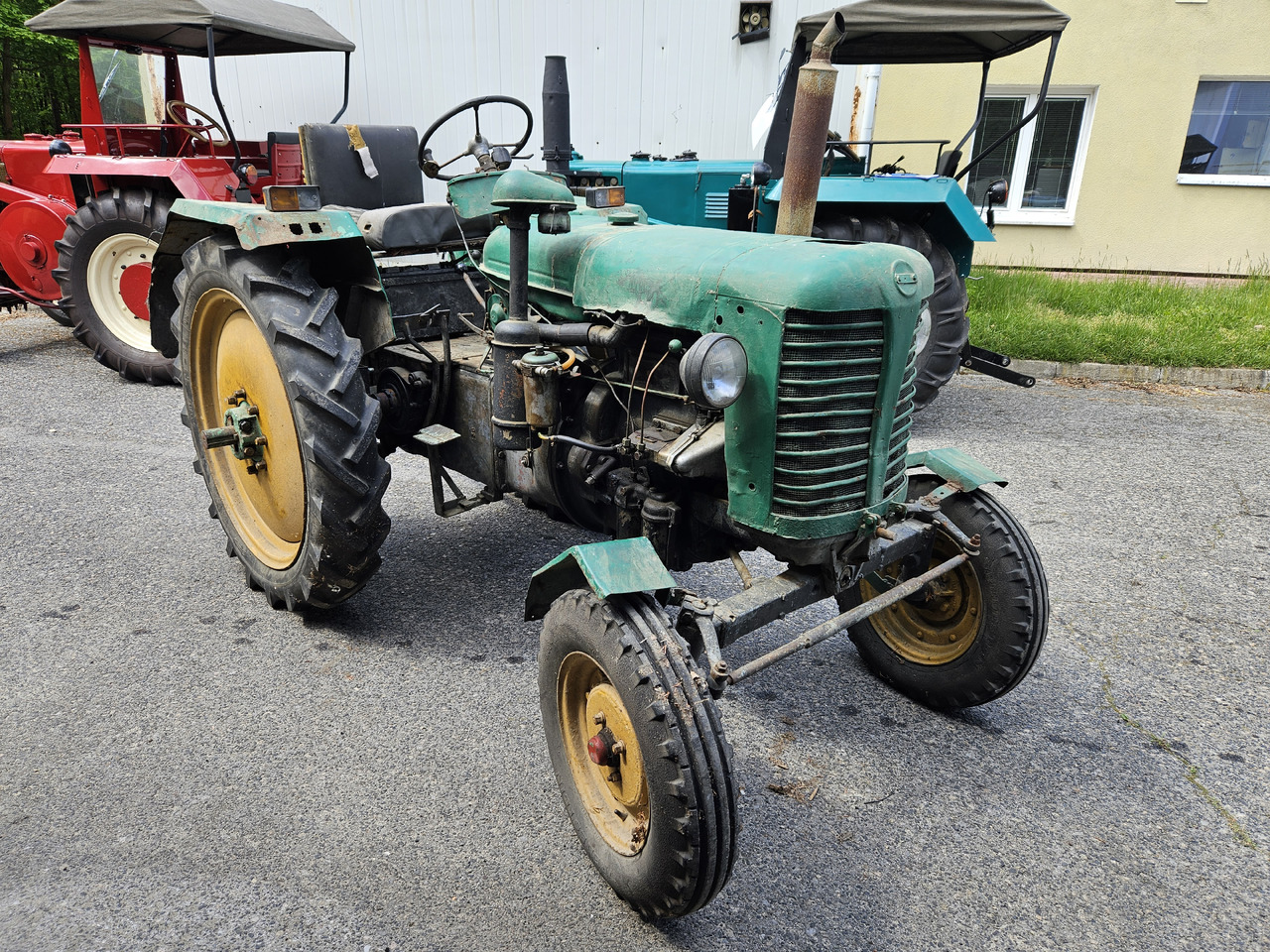 Zetor 25 - Traktor: obrázek 4 Zetor 25 - Traktor: obrázek 4
