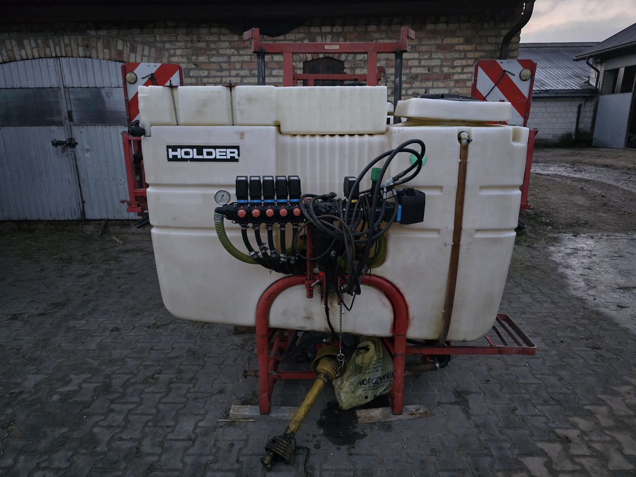 Holder F715 HM - Postřikovač: obrázek 3 Holder F715 HM - Postřikovač: obrázek 3