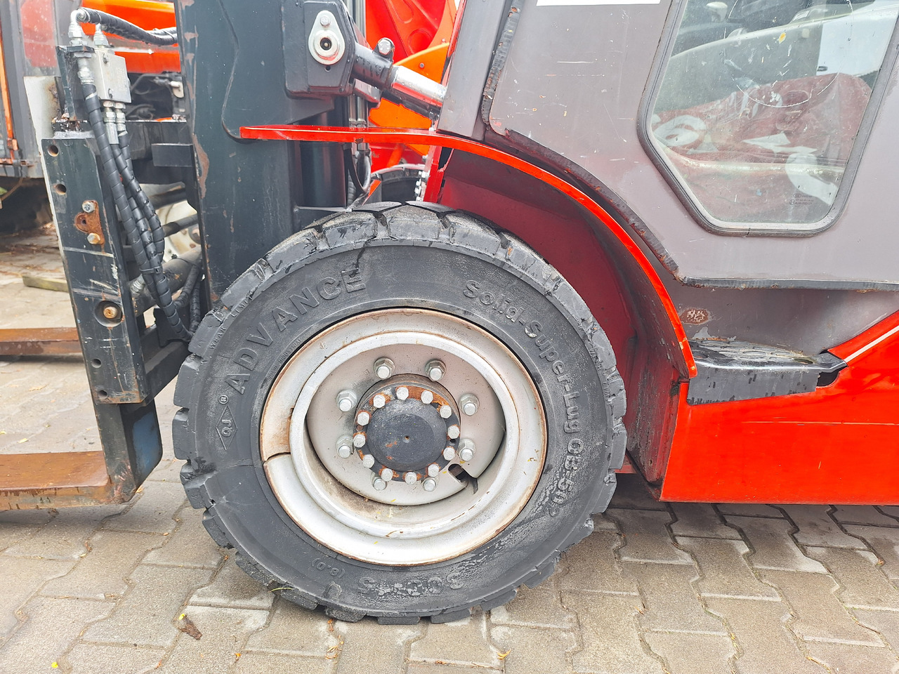Manitou MI50D - Dieselový vysokozdvižný vozík: obrázek 5 Manitou MI50D - Dieselový vysokozdvižný vozík: obrázek 5