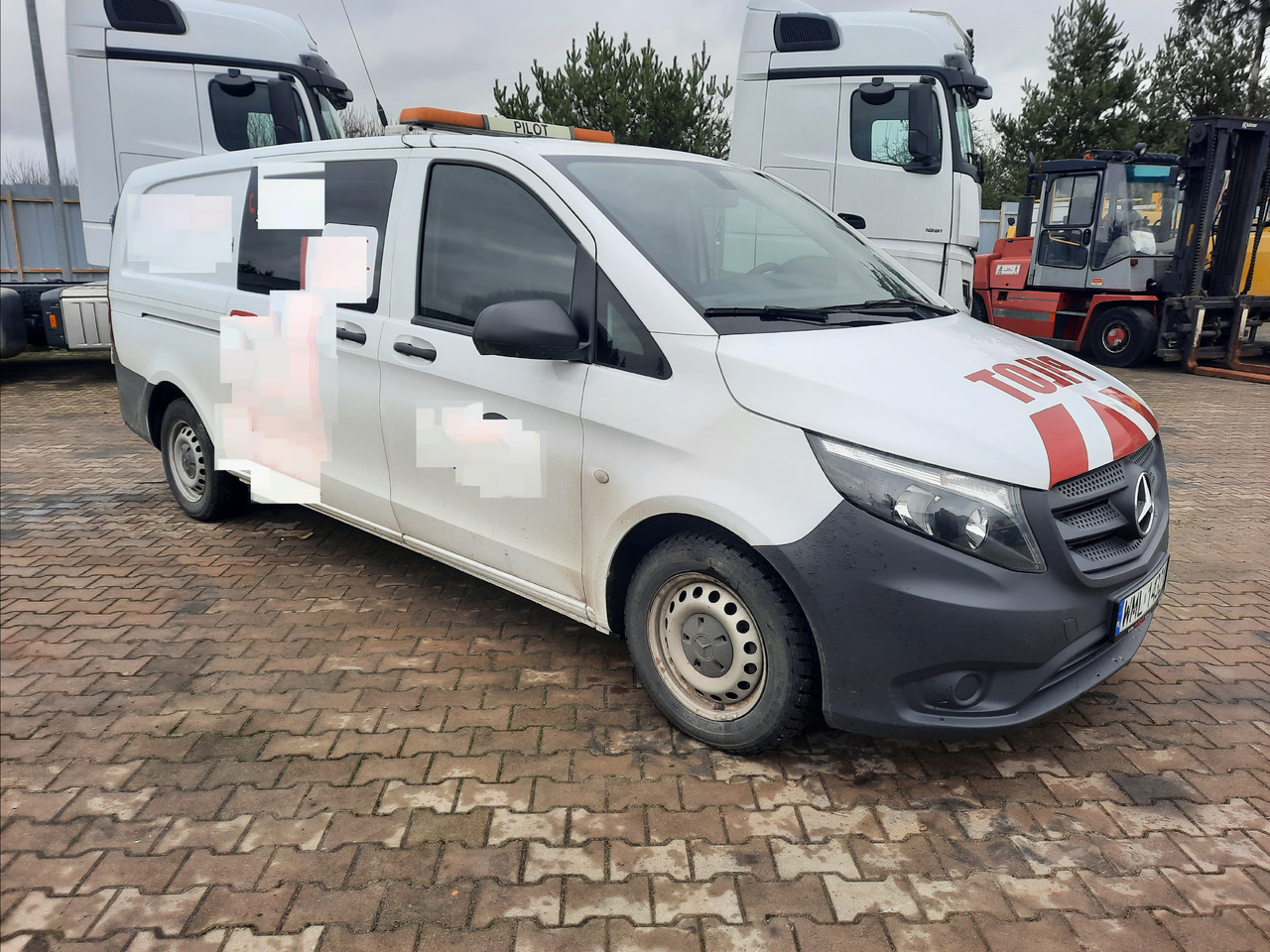 Mercedes-benz Vito - Osobní auto: obrázek 2 Mercedes-benz Vito - Osobní auto: obrázek 2