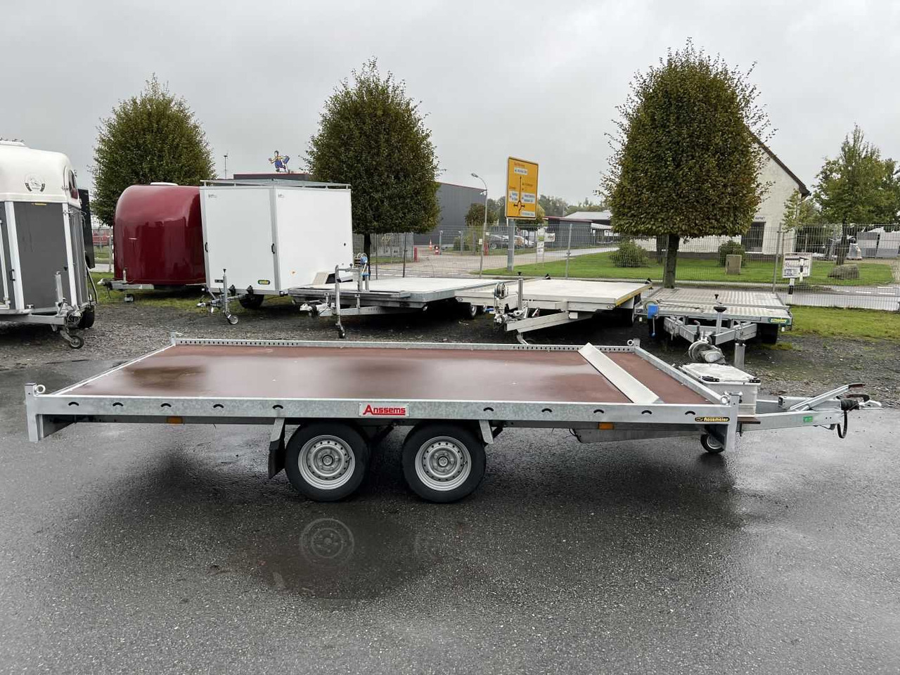 ANSSEMS MSX 2700.405 Autotransporter - Přívěs na přepravu automobilů: obrázek 2 ANSSEMS MSX 2700.405 Autotransporter - Přívěs na přepravu automobilů: obrázek 2