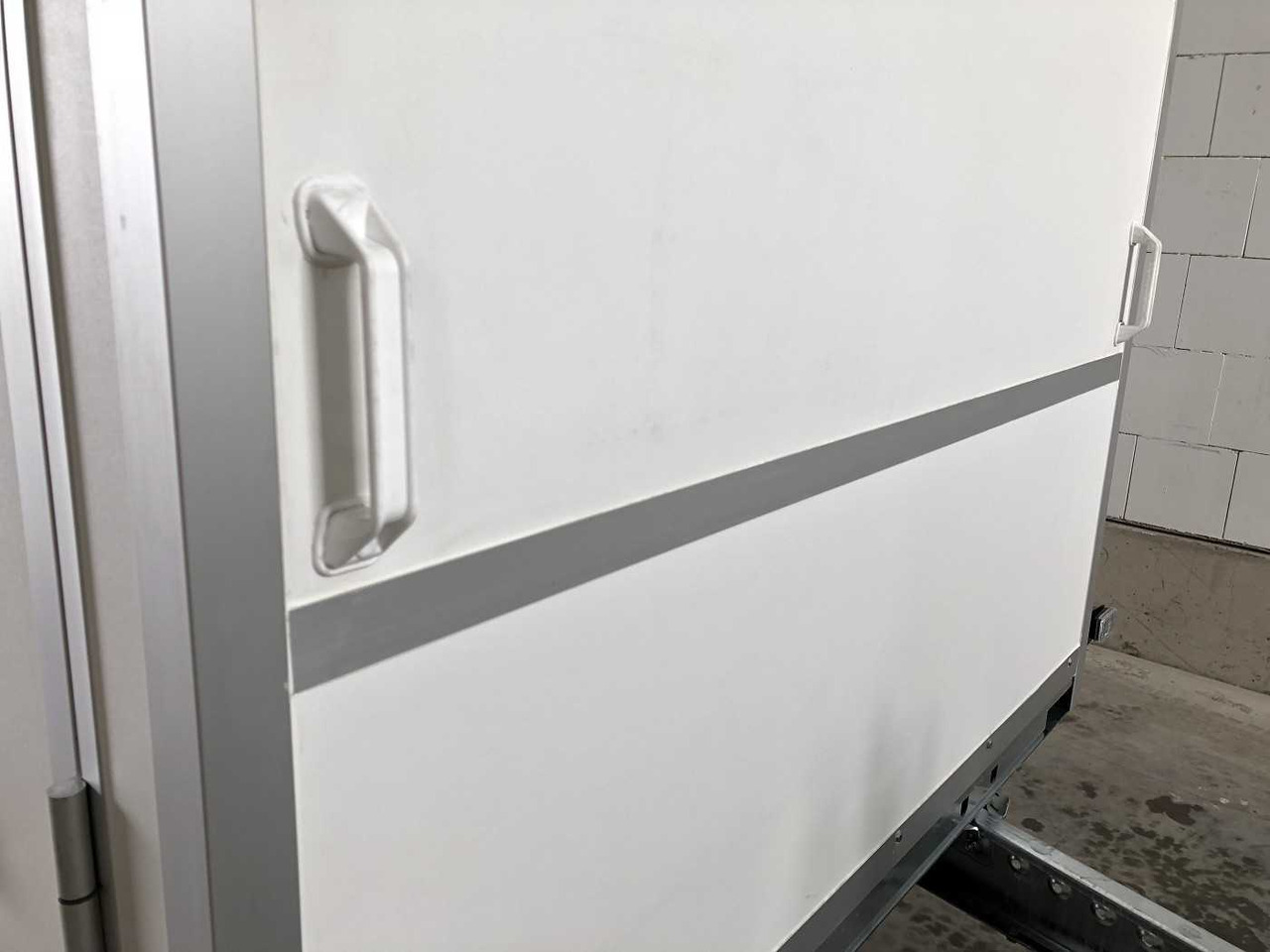 Nový Skříňový přívěs BLYSS F2030HTD Seitentür Kofferanhänger: obrázek 6 Nový Skříňový přívěs BLYSS F2030HTD Seitentür Kofferanhänger: obrázek 6