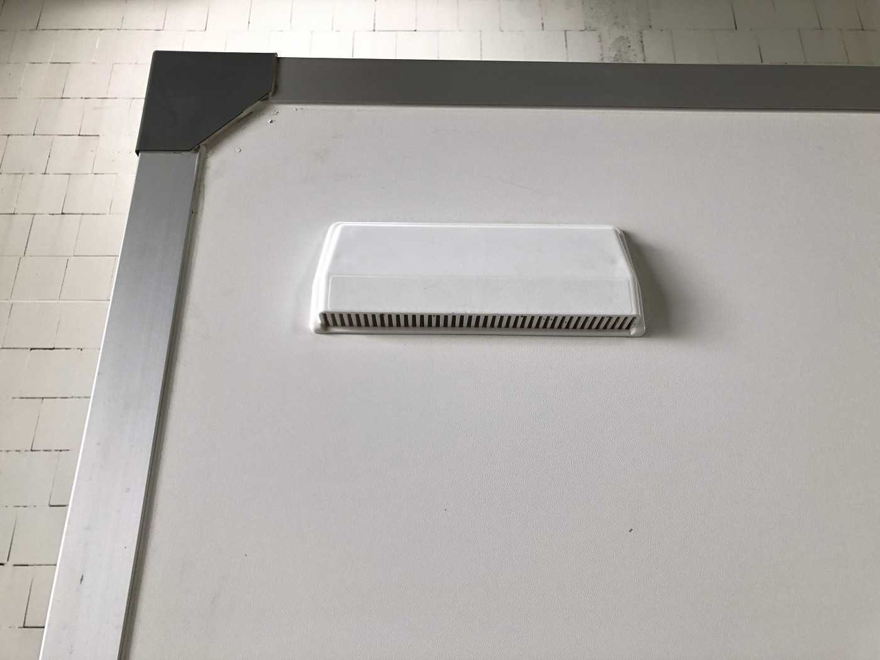 Nový Skříňový přívěs BLYSS F2030HTD Seitentür Kofferanhänger: obrázek 17 Nový Skříňový přívěs BLYSS F2030HTD Seitentür Kofferanhänger: obrázek 17