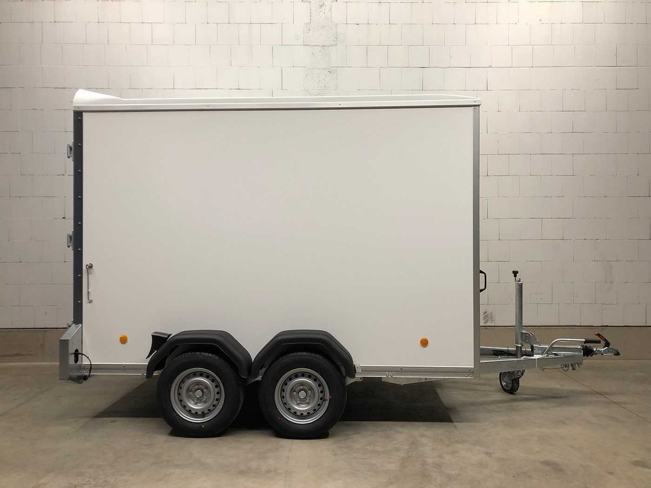 BOECKMANN KT 3015/27 H F Kofferanhänger - Skříňový přívěs: obrázek 1 BOECKMANN KT 3015/27 H F Kofferanhänger - Skříňový přívěs: obrázek 1