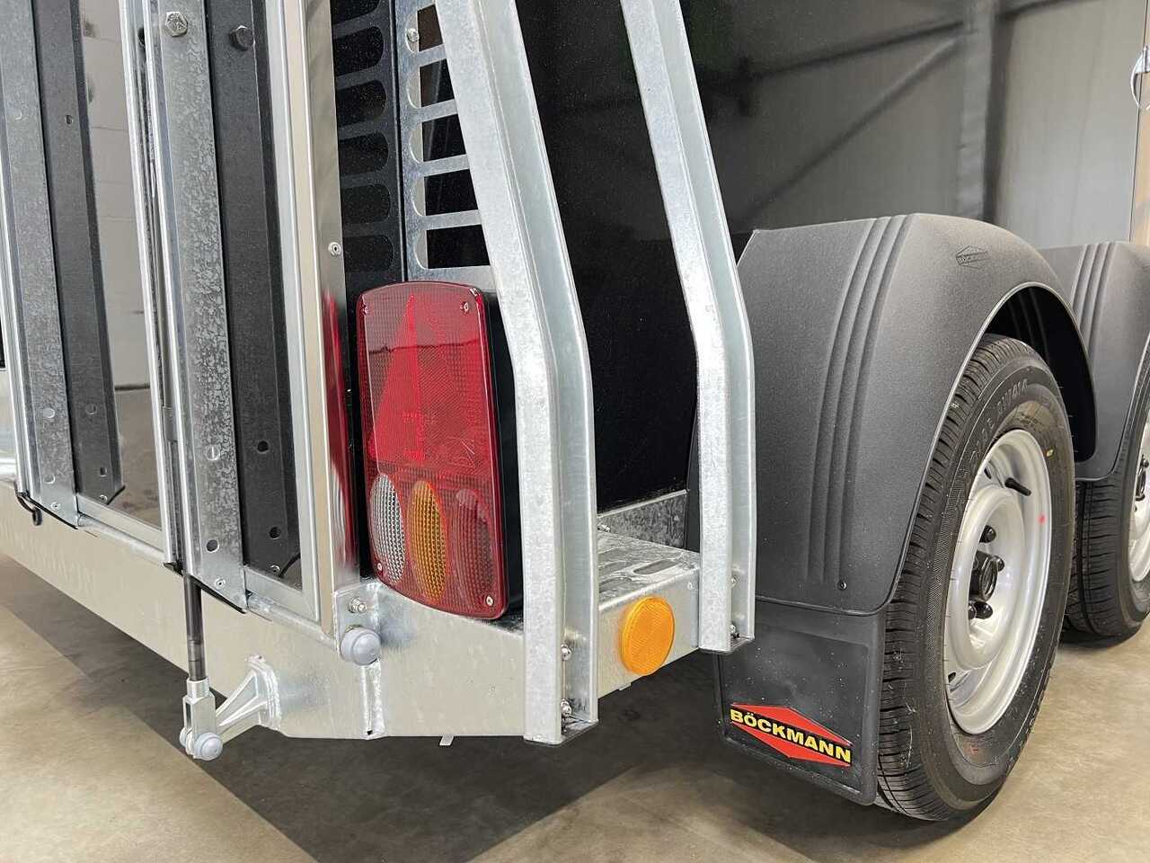 BOECKMANN Master 21 CFF Pferdeanhänger leasing BOECKMANN Master 21 CFF Pferdeanhänger: obrázek 16 BOECKMANN Master 21 CFF Pferdeanhänger leasing BOECKMANN Master 21 CFF Pferdeanhänger: obrázek 16