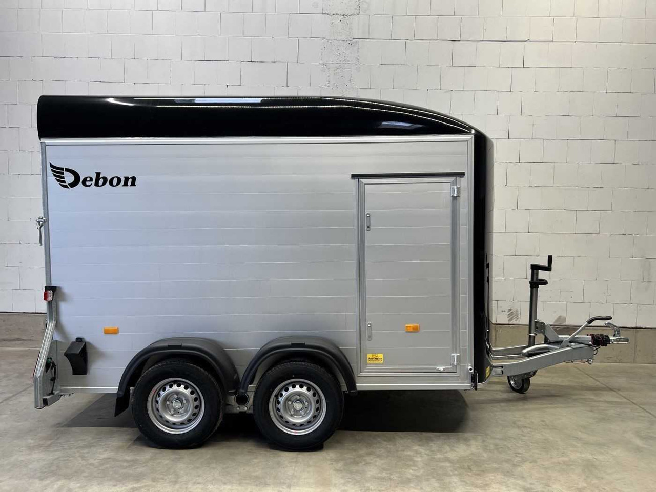 CHEVAL LIBERTE DEBON C500 Roadster Kofferanhänger - Přepravník motocyklů: obrázek 3 CHEVAL LIBERTE DEBON C500 Roadster Kofferanhänger - Přepravník motocyklů: obrázek 3