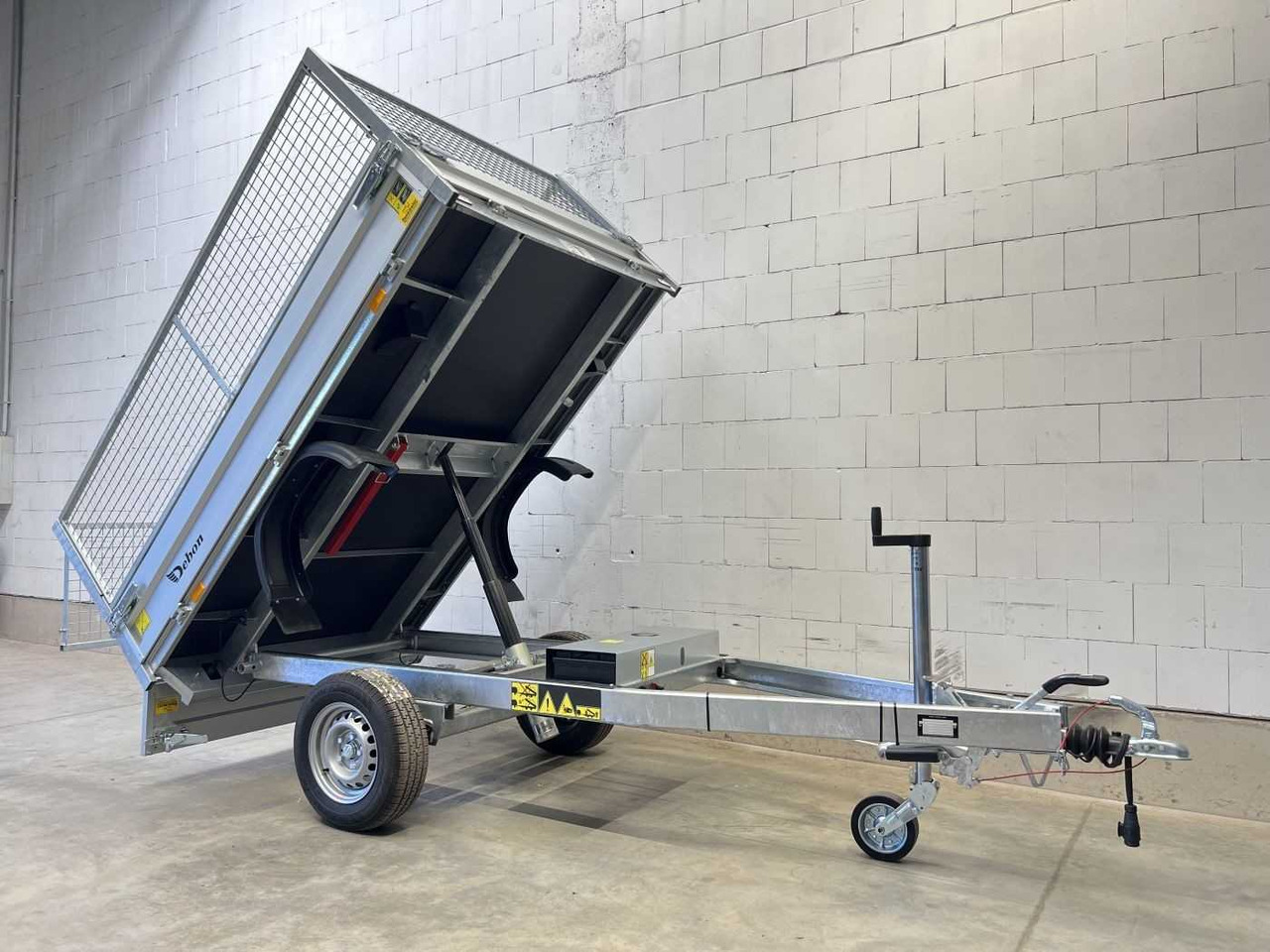 CHEVAL LIBERTE DEBON PW0E Lux 1500 Gitter Rückwärtskipper - Sklápěcí přívěs: obrázek 4 CHEVAL LIBERTE DEBON PW0E Lux 1500 Gitter Rückwärtskipper - Sklápěcí přívěs: obrázek 4