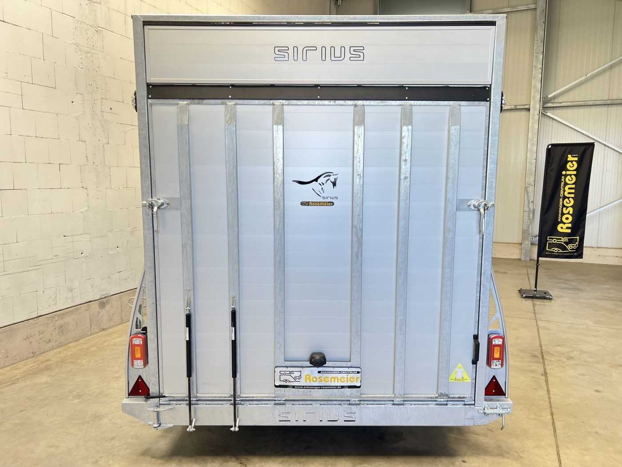 G270 Kofferanhänger Sirius - Skříňový přívěs: obrázek 3 G270 Kofferanhänger Sirius - Skříňový přívěs: obrázek 3