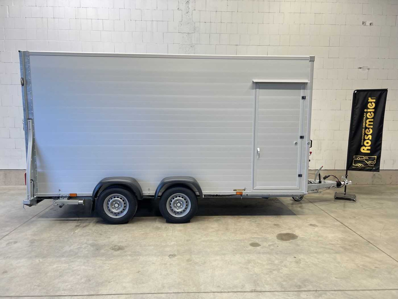 G270 Tür Kofferanhänger Sirius - Skříňový přívěs: obrázek 2 G270 Tür Kofferanhänger Sirius - Skříňový přívěs: obrázek 2