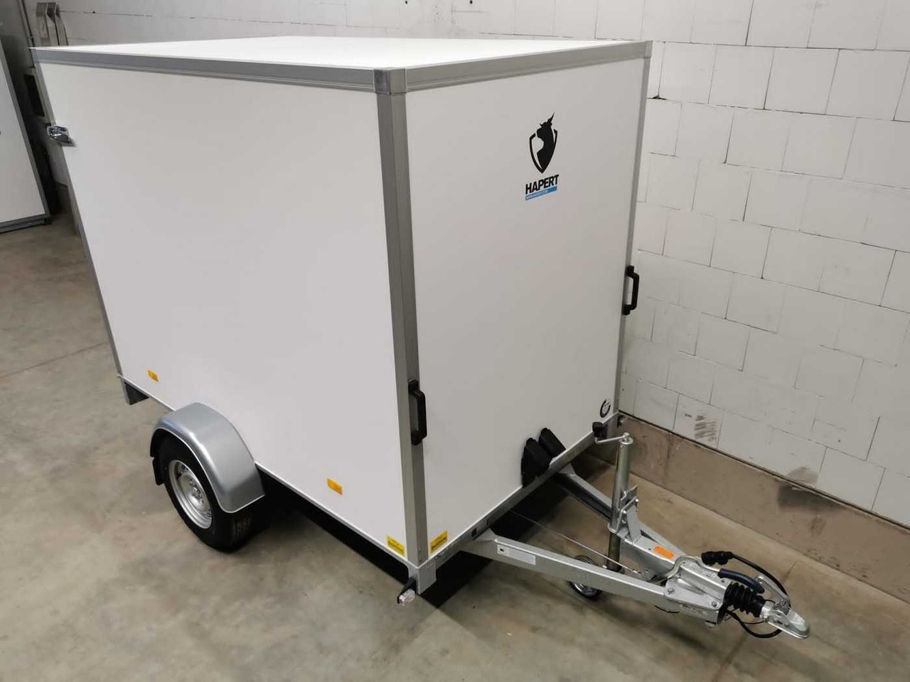 HAPERT Sapphire L-1 Rampe Kofferanhänger - Skříňový přívěs: obrázek 4 HAPERT Sapphire L-1 Rampe Kofferanhänger - Skříňový přívěs: obrázek 4