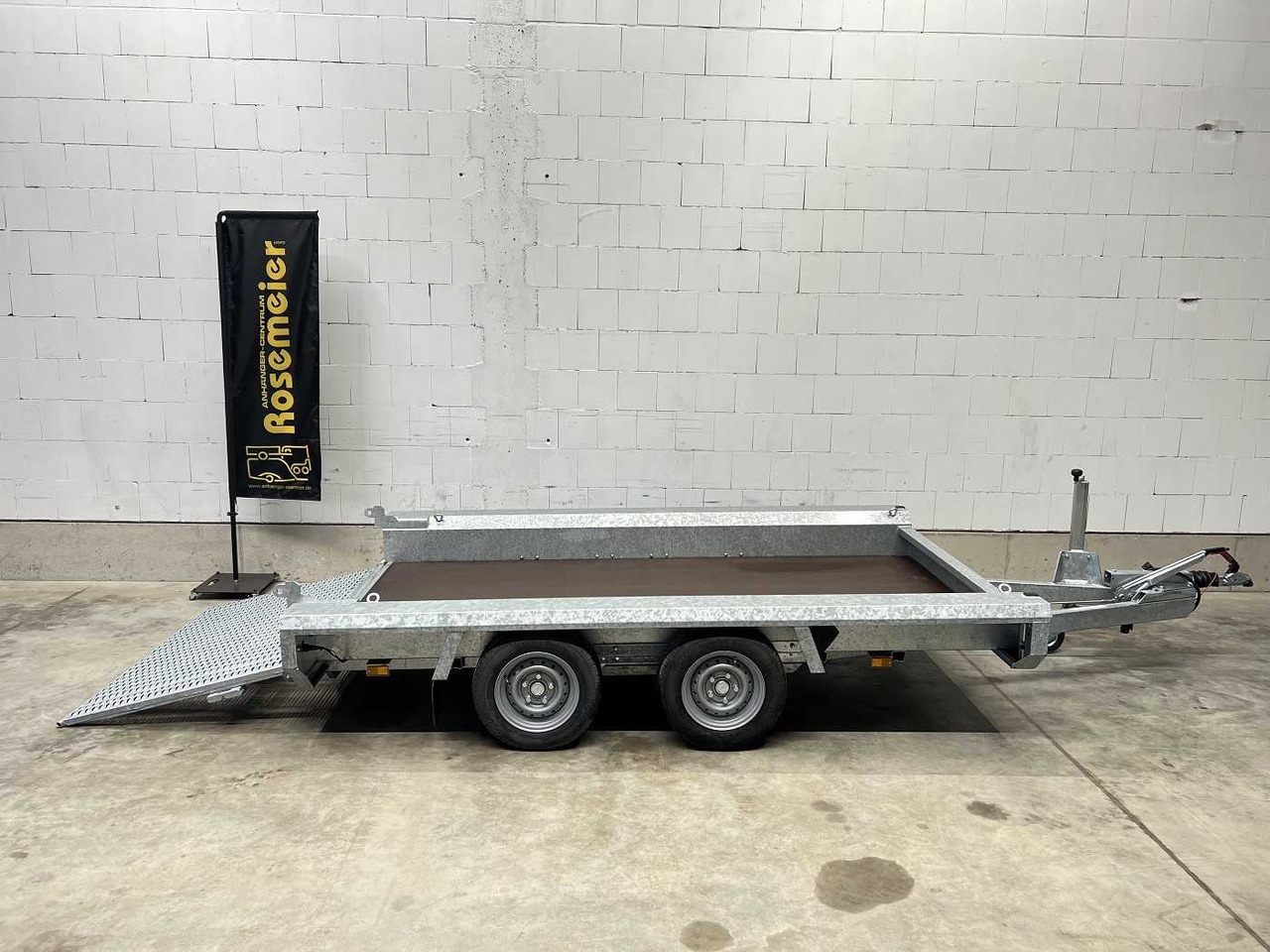 HULCO Terrax-2 2600 Maschinentransporter - Přepravník stavebních strojů: obrázek 1 HULCO Terrax-2 2600 Maschinentransporter - Přepravník stavebních strojů: obrázek 1
