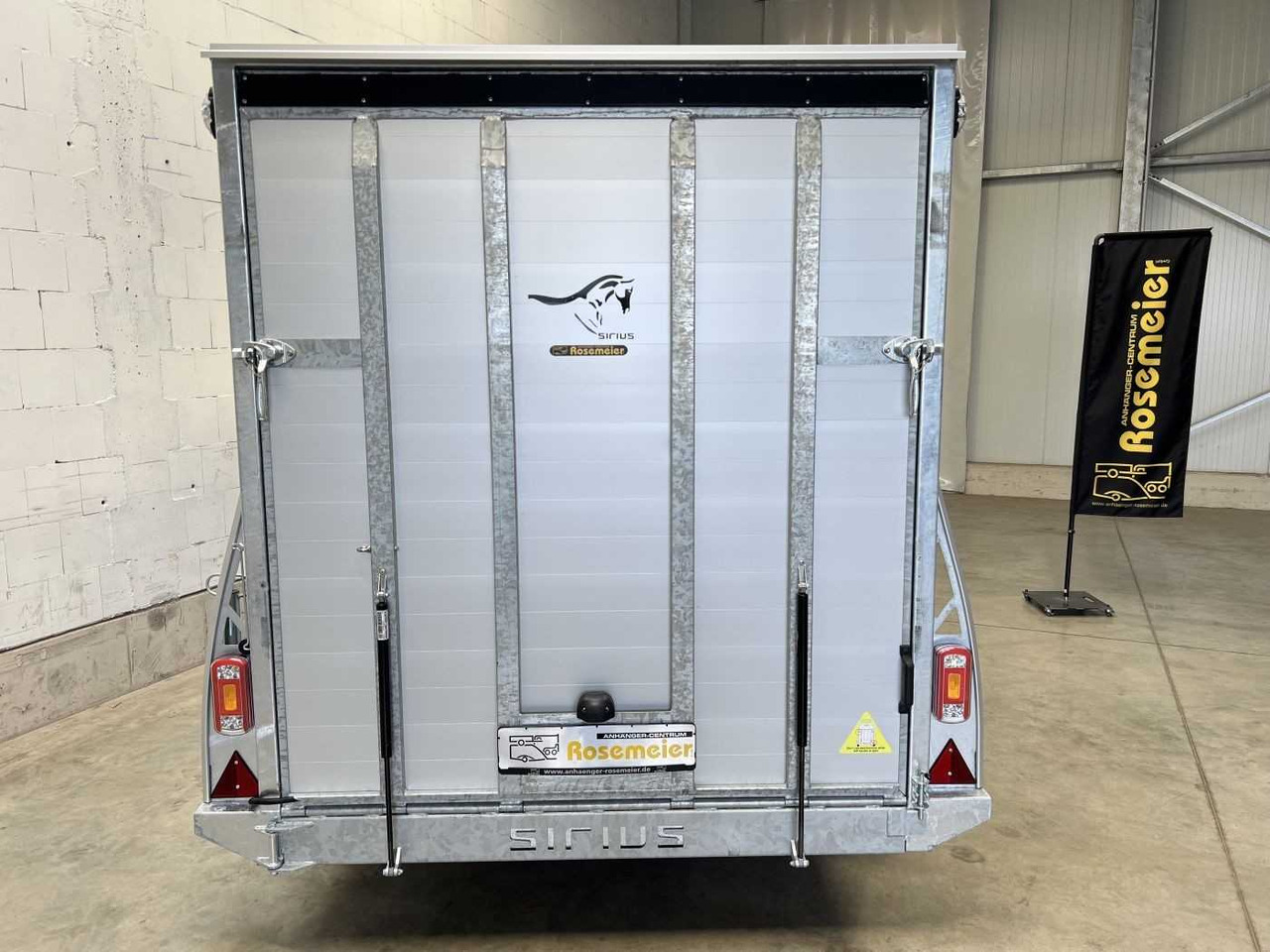 Kargo G150 Tür Kofferanhänger Sirius - Skříňový přívěs: obrázek 3 Kargo G150 Tür Kofferanhänger Sirius - Skříňový přívěs: obrázek 3