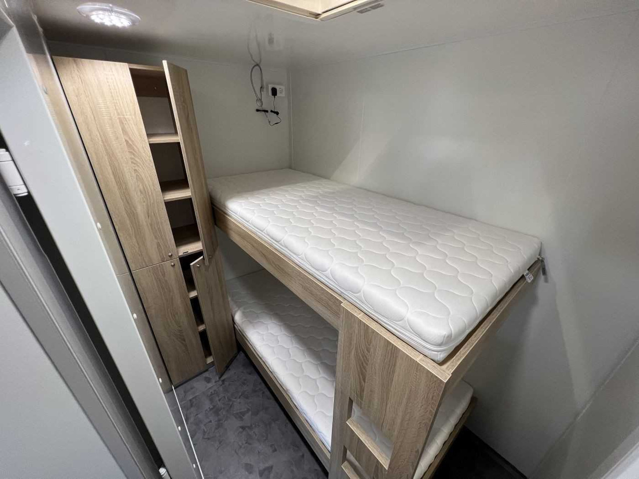 Nový Obytná buňka, Přívěs ROSEMEIER VE MOBI 7346 SP 3 Mannschaftswagen: obrázek 7