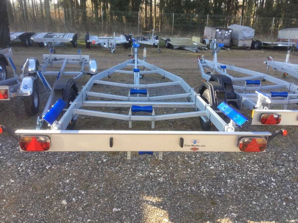 TPV BA1800-L Bootsanhänger - Lodní přívěs: obrázek 1 TPV BA1800-L Bootsanhänger - Lodní přívěs: obrázek 1