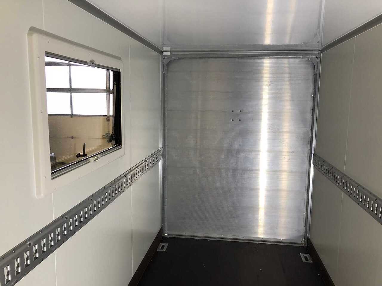 Nový Skříňový přívěs VEZEKO TK B 27.35 Rampe Tür Fenster Kofferanhänger: obrázek 15