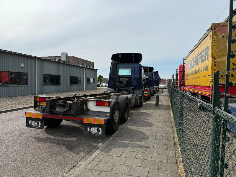 DAF CF 85 CF85-360 6X2 FAN 3 X IN STOCK TOP CONDITION NL TRUCKS - Podvozek s kabinou: obrázek 4 DAF CF 85 CF85-360 6X2 FAN 3 X IN STOCK TOP CONDITION NL TRUCKS - Podvozek s kabinou: obrázek 4