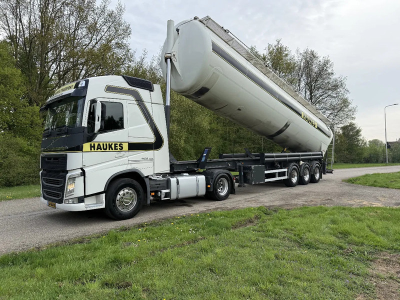 Kässbohrer SSK-60 Kipp-Silo 60.000liter TOP ZUSTAND HOLLAND TRAILER!!!!!!!!! - Cisternový návěs: obrázek 4 Kässbohrer SSK-60 Kipp-Silo 60.000liter TOP ZUSTAND HOLLAND TRAILER!!!!!!!!! - Cisternový návěs: obrázek 4