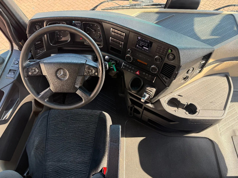 Mercedes-Benz Actros Actros 2542LL 6X2 BDF / ACC / AHK/ TUV 8-2026 / NL TRUCK - Kontejnérový podvozek/ Výměnná nástavba: obrázek 5 Mercedes-Benz Actros Actros 2542LL 6X2 BDF / ACC / AHK/ TUV 8-2026 / NL TRUCK - Kontejnérový podvozek/ Výměnná nástavba: obrázek 5