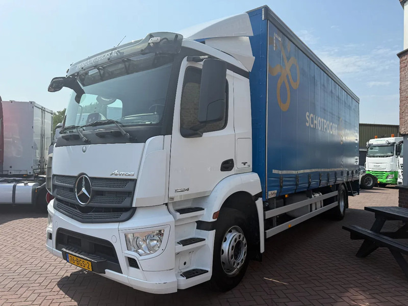 Mercedes-Benz Antos Antos 1824L 4X2 Schiebplane mit 2T Ladebordwand TOP ZUSTAND!!!!! - Plachtový nákladní auto: obrázek 2 Mercedes-Benz Antos Antos 1824L 4X2 Schiebplane mit 2T Ladebordwand TOP ZUSTAND!!!!! - Plachtový nákladní auto: obrázek 2