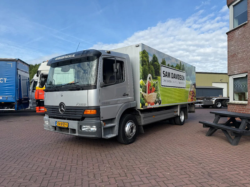 Mercedes-Benz Atego 1223 Atego 1223L Kuhlkoffer / Carrier Xarios 500 / Schatgetriebe / Klima / AHK - Chladírenský nákladní automobil: obrázek 2 Mercedes-Benz Atego 1223 Atego 1223L Kuhlkoffer / Carrier Xarios 500 / Schatgetriebe / Klima / AHK - Chladírenský nákladní automobil: obrázek 2