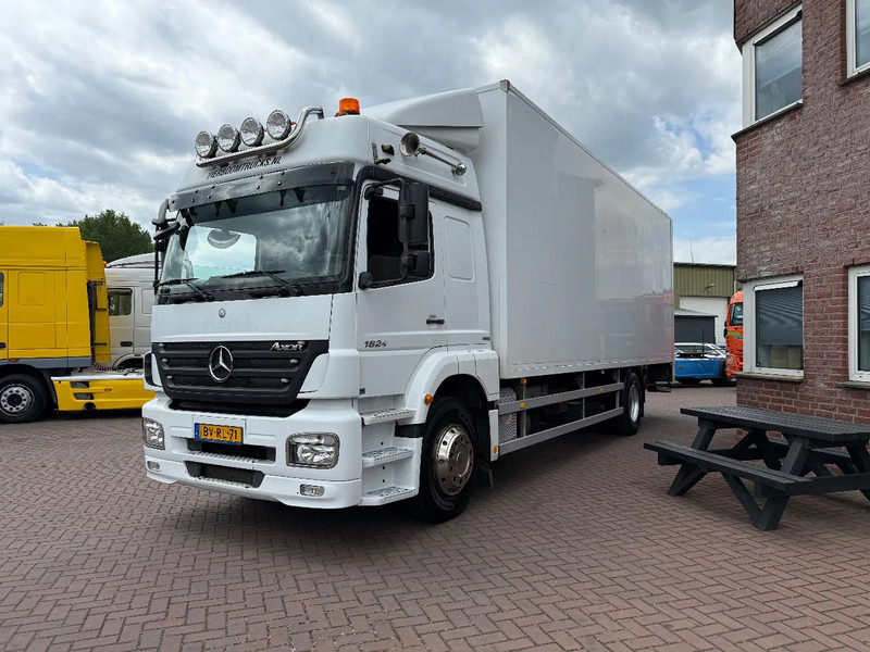 Mercedes-Benz Axor 1824 Axor 1824L mit 7.70m Koffer und Ladebordwand - Skříňový nákladní auto: obrázek 3 Mercedes-Benz Axor 1824 Axor 1824L mit 7.70m Koffer und Ladebordwand - Skříňový nákladní auto: obrázek 3