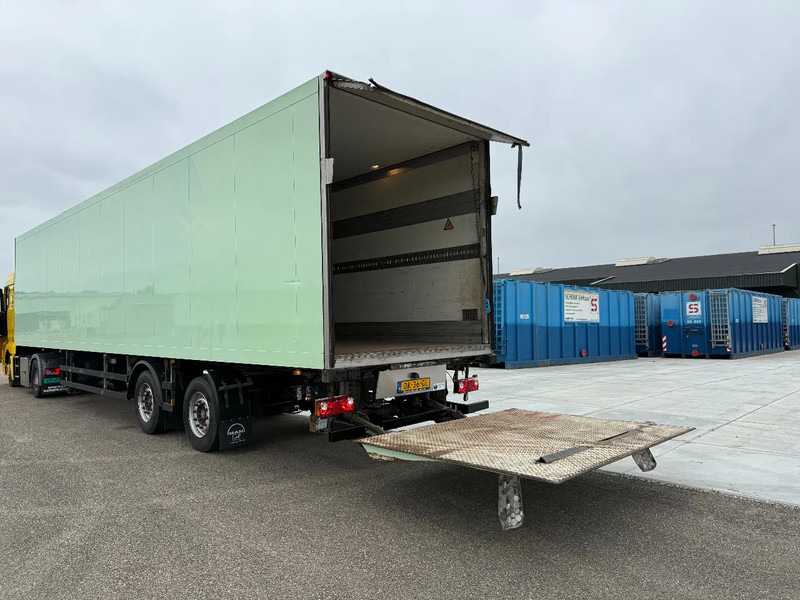 Schmitz Cargobull 2-Assige gestuurde bloemen/planten oplegger met 2 tons klep en kachel NIEUWE APK!!!!!!!!! - Chladírenský návěs: obrázek 4 Schmitz Cargobull 2-Assige gestuurde bloemen/planten oplegger met 2 tons klep en kachel NIEUWE APK!!!!!!!!! - Chladírenský návěs: obrázek 4