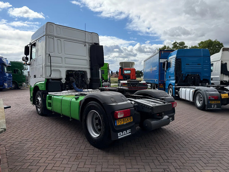 DAF XF 440 XF440 4X2 SPACECAB HOLLAND TRUCK - Tahač: obrázek 4 DAF XF 440 XF440 4X2 SPACECAB HOLLAND TRUCK - Tahač: obrázek 4