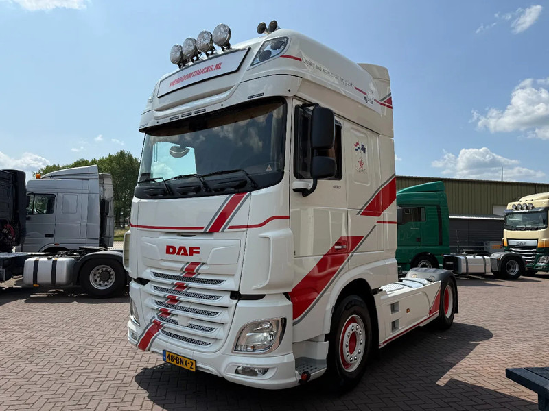DAF XF 480 XF480 SSC 4X2 / EURO6 D / RETARDER / SPECIAL INTERIOR / NEW CONDITION / FULL AIR / NL TRUCK - Tahač: obrázek 2 DAF XF 480 XF480 SSC 4X2 / EURO6 D / RETARDER / SPECIAL INTERIOR / NEW CONDITION / FULL AIR / NL TRUCK - Tahač: obrázek 2