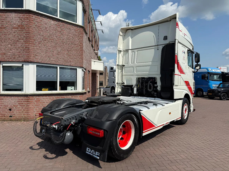 DAF XF 480 XF480 SSC 4X2 / EURO6 D / RETARDER / SPECIAL INTERIOR / NEW CONDITION / FULL AIR / NL TRUCK - Tahač: obrázek 5 DAF XF 480 XF480 SSC 4X2 / EURO6 D / RETARDER / SPECIAL INTERIOR / NEW CONDITION / FULL AIR / NL TRUCK - Tahač: obrázek 5
