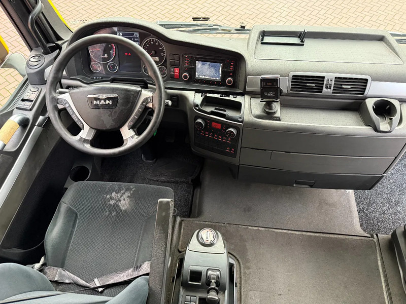 MAN TGX TGX 18.400 4X2 / EURO6 / HOLLAND TRUCK - Tahač: obrázek 5 MAN TGX TGX 18.400 4X2 / EURO6 / HOLLAND TRUCK - Tahač: obrázek 5