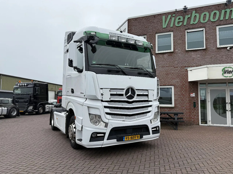 Mercedes-Benz Actros Actros 1842LS Streamspace/full spoiler/xenon/Holland Truck !!!!!! - Tahač: obrázek 1 Mercedes-Benz Actros Actros 1842LS Streamspace/full spoiler/xenon/Holland Truck !!!!!! - Tahač: obrázek 1