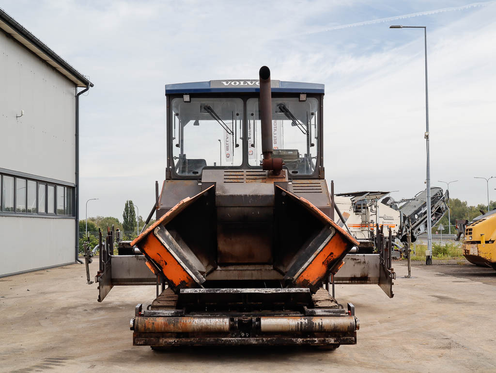 VOLVO ABG P7820C - Finišér: obrázek 3 VOLVO ABG P7820C - Finišér: obrázek 3