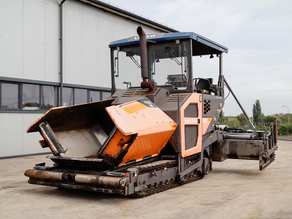 VOLVO ABG P7820C - Finišér: obrázek 2 VOLVO ABG P7820C - Finišér: obrázek 2