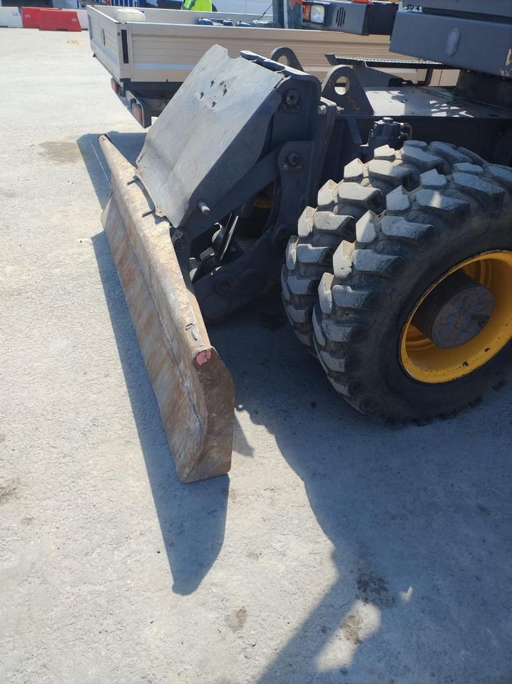 VOLVO EWR170E - Kolesové rýpadlo: obrázek 5 VOLVO EWR170E - Kolesové rýpadlo: obrázek 5