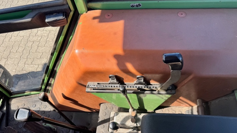 Fendt Farmer 308 LS - Traktor: obrázek 3 Fendt Farmer 308 LS - Traktor: obrázek 3