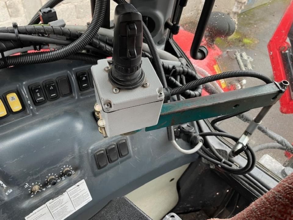 Lesní traktor Forst-Traktor MC Cormick X70.70: obrázek 8