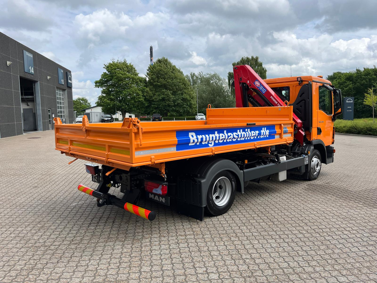 MAN TGL 8.220 - Sklápěč, Auto s hydraulickou rukou: obrázek 4 MAN TGL 8.220 - Sklápěč, Auto s hydraulickou rukou: obrázek 4