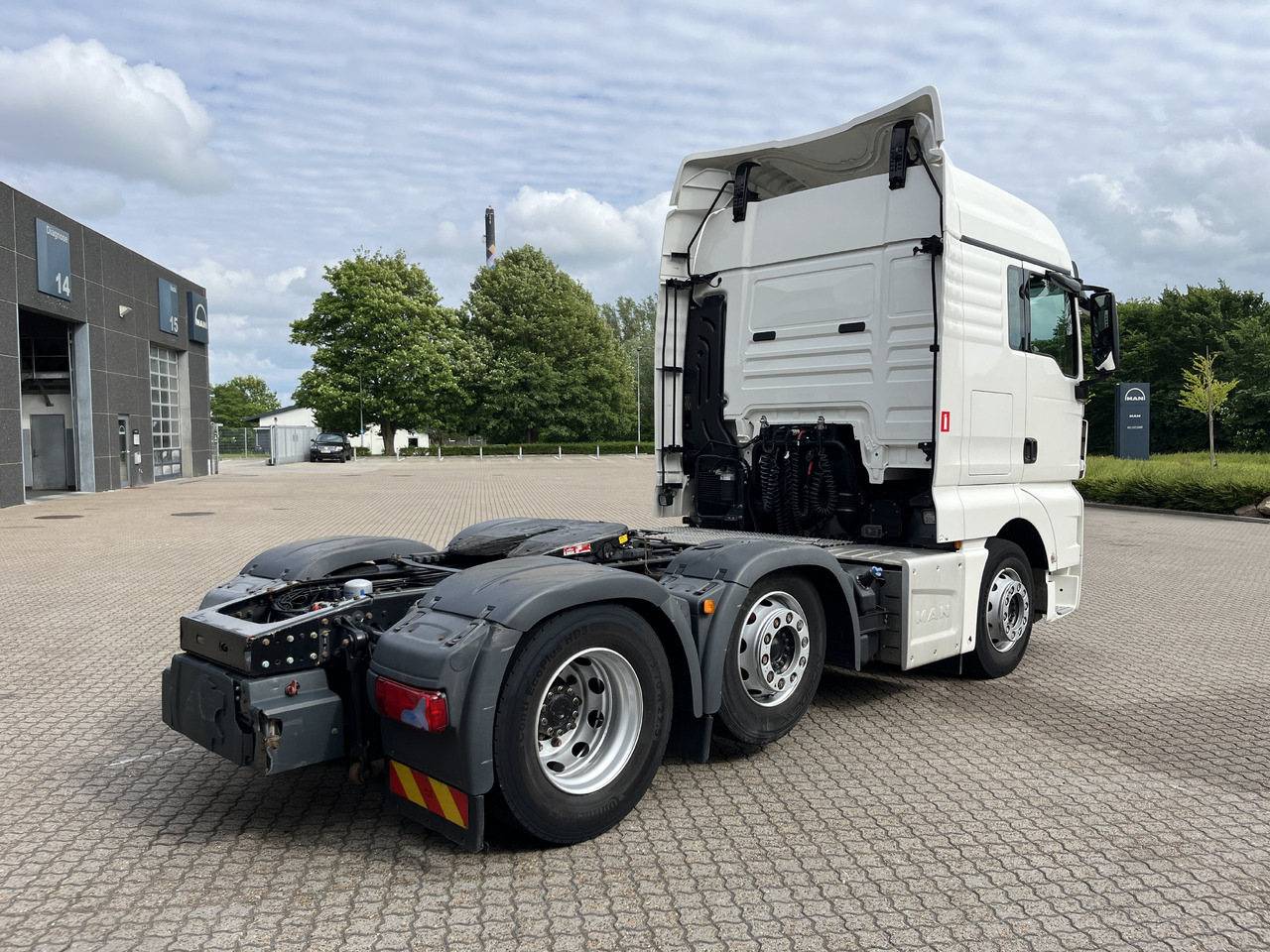 MAN TGX 26.470 6x2-2 - Tahač: obrázek 4 MAN TGX 26.470 6x2-2 - Tahač: obrázek 4