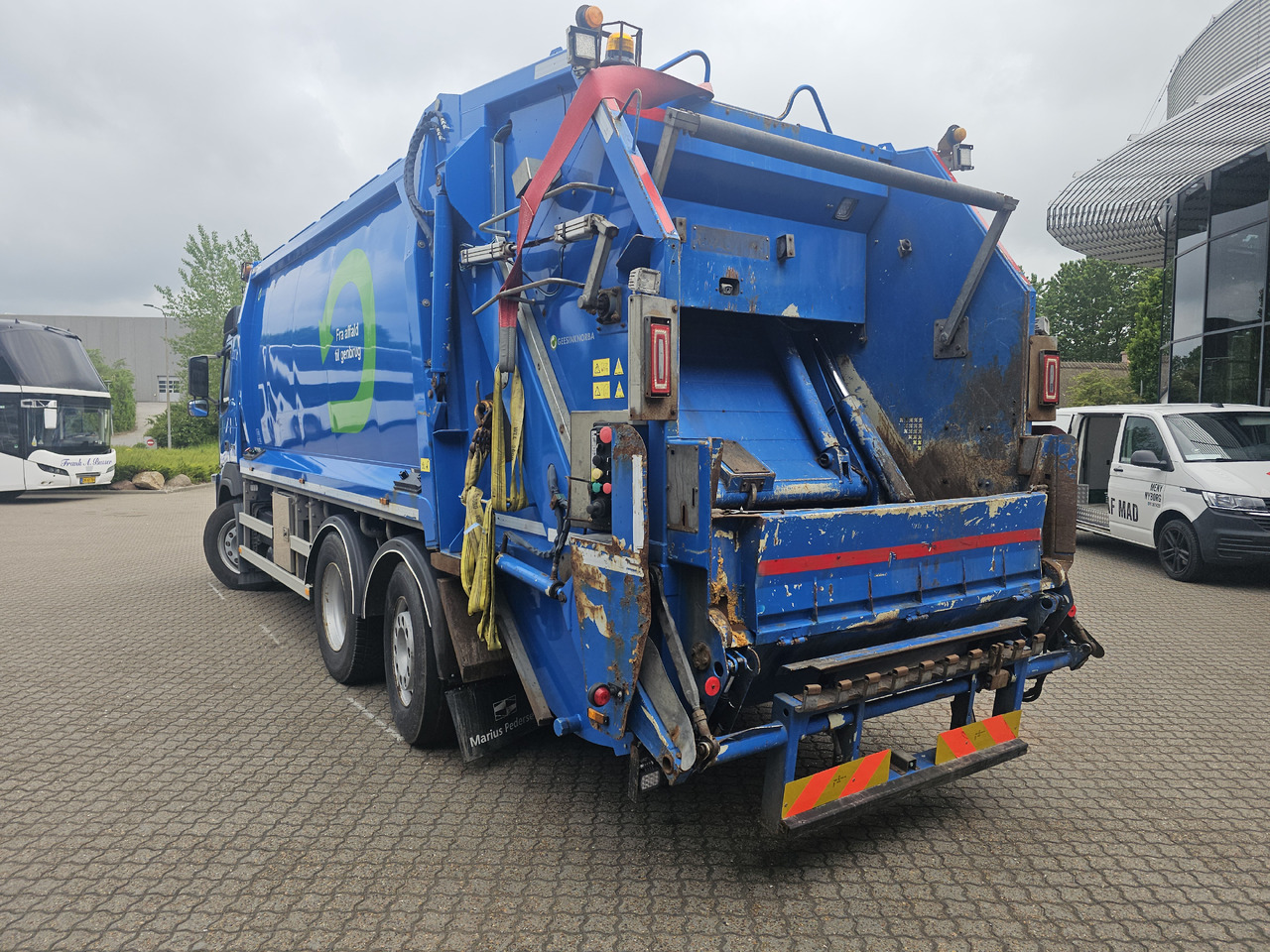Volvo FM330 - Vůz na odvoz odpadků: obrázek 3 Volvo FM330 - Vůz na odvoz odpadků: obrázek 3